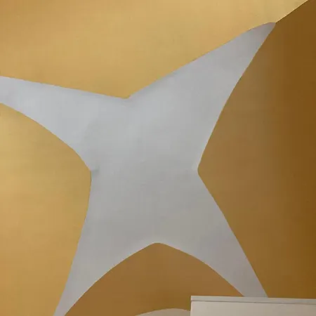 Stanza Uno G. G Conte * كوبرتينو