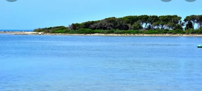 Stanza Uno G. G Conte